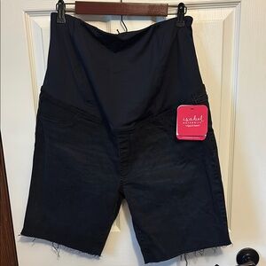 Isabel Maternity Black Denim Shorts